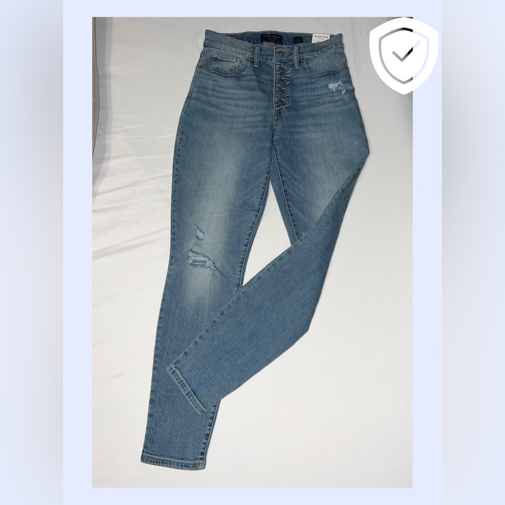 Lucky Brand High Rise Skinny Jeans - Elegant and Timeless Fit